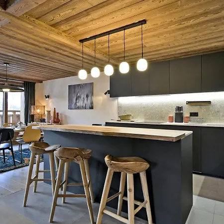 A - 3 Chambres, 6 Pers, Balcon & Tv, Services Inclus - Fr-1-613-33 Meribel