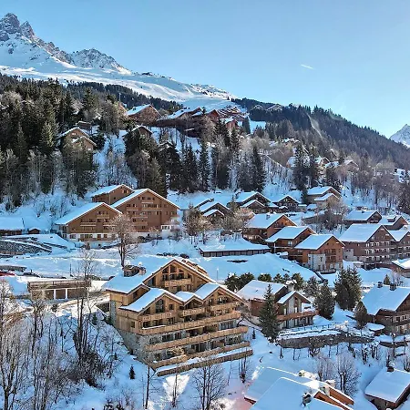 A - 3 Chambres, 6 Pers, Balcon & Tv, Services Inclus - Fr-1-613-33 Apartment Meribel