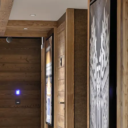 A - 3 Chambres, 6 Pers, Balcon & Tv, Services Inclus - Fr-1-613-33 Meribel